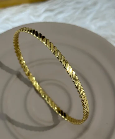 Premium Paslanmaz Çelik Gold Büyük Boy Bileklik - 65mm Modern Tasarım