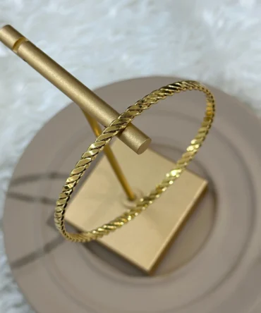 Premium Paslanmaz Çelik Gold Büyük Boy Bileklik - 65mm Modern Tasarım