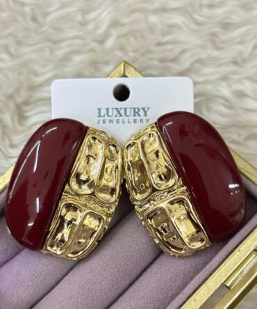Şık Bordo Akrilik & Altın Detaylı Modern Halka Küpe