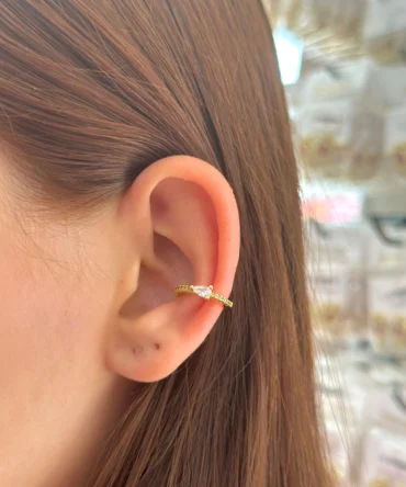 Çelik Gold Renk Burgu Markiz Taşlı Kıkırdak Küpesi - Helix Piercing